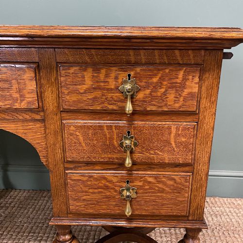 QUALITY VICTORIAN OAK ANTIQUE DESK - ADDITIONAL PHOTO 1