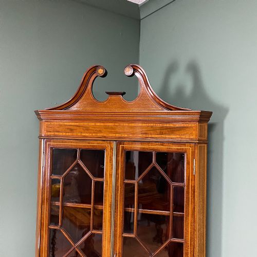 BEAUTIFUL EDWARDIAN MAHOGANY ANTIQUE CORNER CABINET - ADDITIONAL PHOTO 6