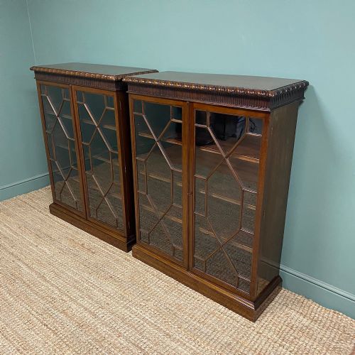 STUNNING PAIR OF ANTIQUE BOOKCASES - ADDITIONAL PHOTO 3