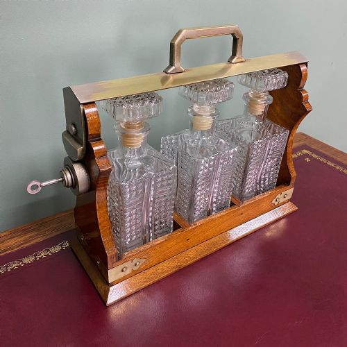 QUALITY VICTORIAN OAK ANTIQUE TANTALUS - ADDITIONAL PHOTO 1