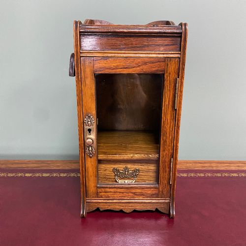 small oak antique smoking cabinet - CATEGORY: ANTIQUE CABINETS - DATED 19TH CENTURY