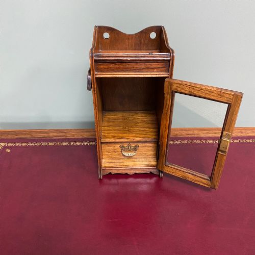 SMALL OAK ANTIQUE SMOKING CABINET - ADDITIONAL PHOTO 1