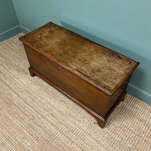 SUPERB 18TH CENTURY COUNTRY OAK ANTIQUE COFFER - ADDITIONAL PHOTO 3