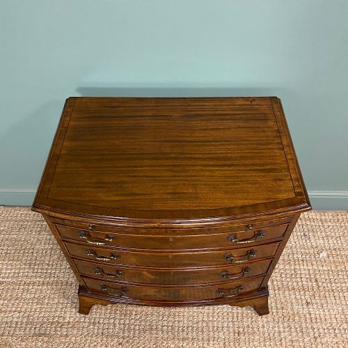 QUALITY SMALL BOW FRONTED ANTIQUE CHEST WITH BRUSHING SLIDE - ADDITIONAL PHOTO 4