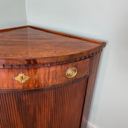 STUNNING ANTIQUE VICTORIAN CORNER CABINET - ADDITIONAL PHOTO 3