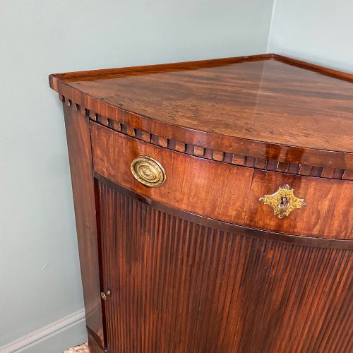 STUNNING ANTIQUE VICTORIAN CORNER CABINET - ADDITIONAL PHOTO 5