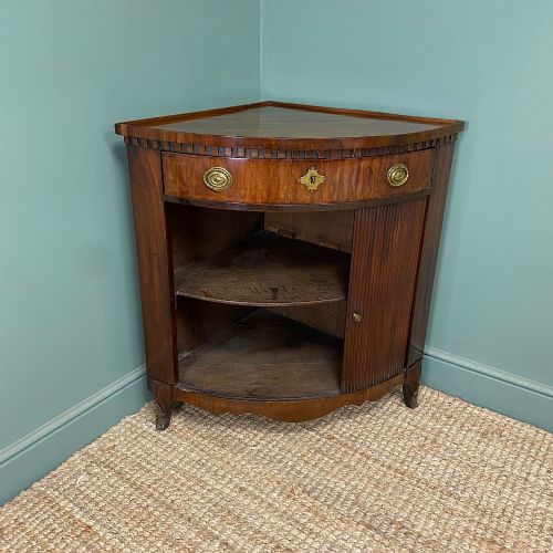 STUNNING ANTIQUE VICTORIAN CORNER CABINET - ADDITIONAL PHOTO 7
