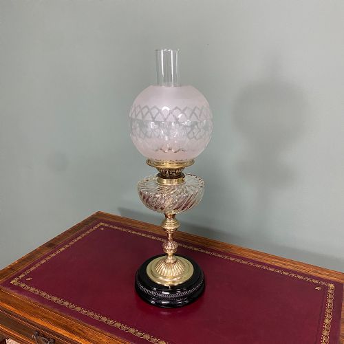 SPECTACULAR 19TH CENTURY BRASS ANTIQUE OIL LAMP - ADDITIONAL PHOTO 3