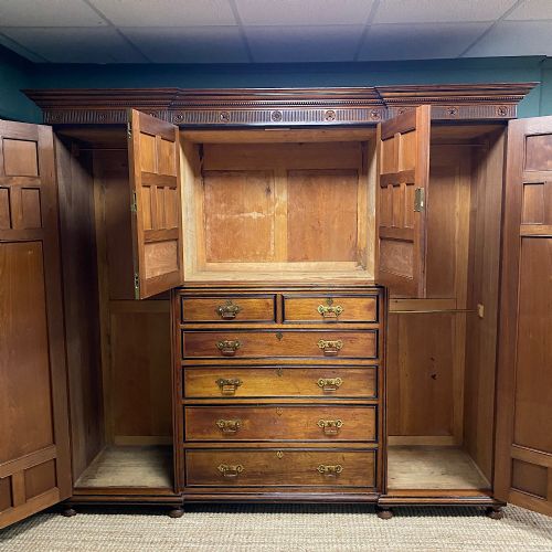 HUGE WALNUT ANTIQUE VICTORIAN WARDROBE BY ROBSON SONS - ADDITIONAL PHOTO 8