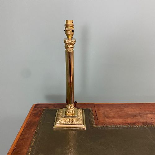 QUALITY BRASS CORINTHIAN COLUMN ANTIQUE LAMP - ADDITIONAL PHOTO 1