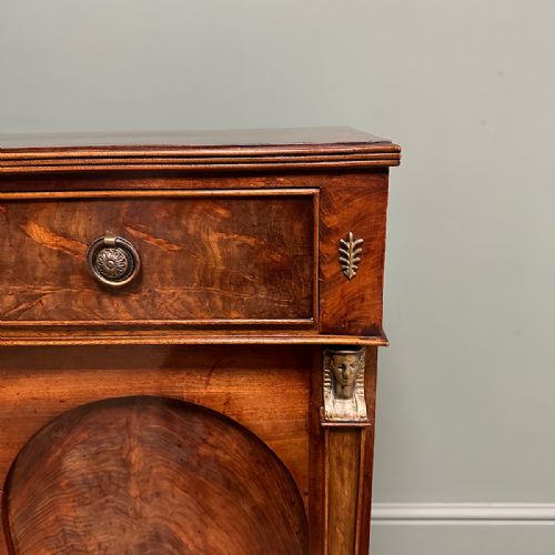 UNUSUAL ANTIQUE VICTORIAN MAHOGANY CUPBOARD CHIFFONIER - ADDITIONAL PHOTO 4