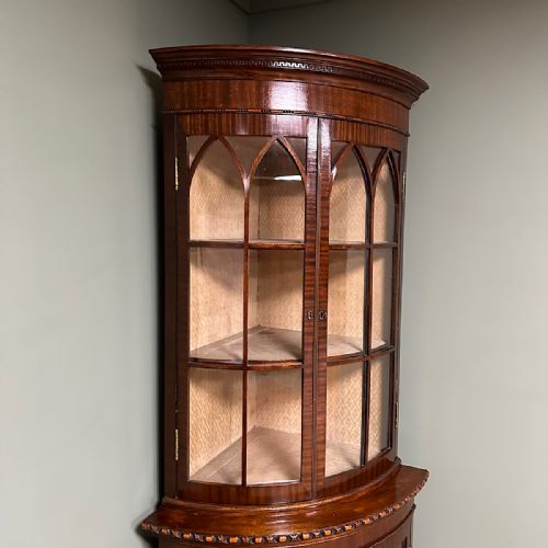 BEAUTIFUL EDWARDIAN MAHOGANY ANTIQUE BOW FRONTED CORNER CABINET - ADDITIONAL PHOTO 7
