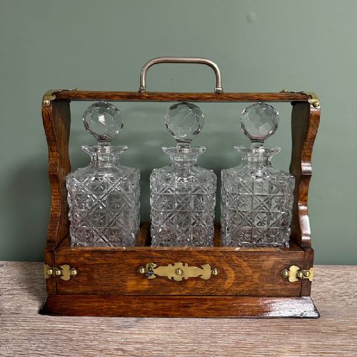 quality victorian oak antique tantalus - CATEGORY: ANTIQUE GLASS - DATED VICTORIAN