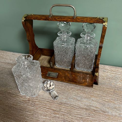 QUALITY VICTORIAN OAK ANTIQUE TANTALUS - ADDITIONAL PHOTO 2