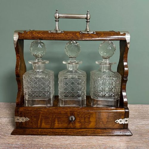 quality victorian oak antique tantalus - CATEGORY: ANTIQUE GLASS - DATED VICTORIAN