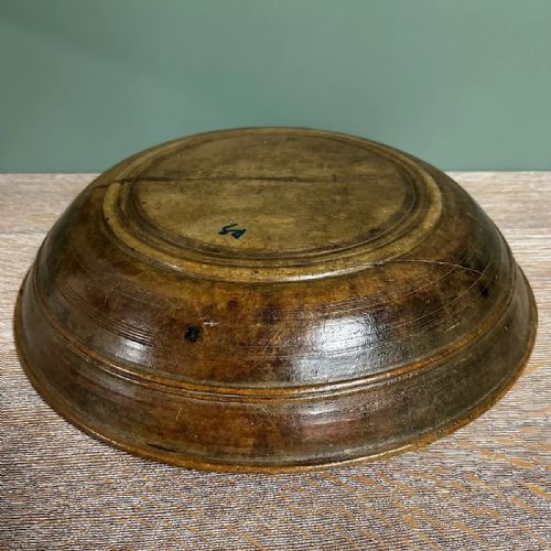 DECORATIVE 19TH CENTURY RING TURNED ANTIQUE SYCAMORE BOWL - ADDITIONAL PHOTO 3