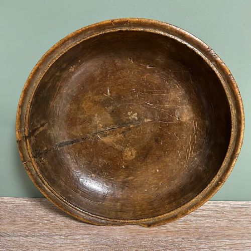 DECORATIVE 19TH CENTURY RING TURNED ANTIQUE SYCAMORE BOWL - ADDITIONAL PHOTO 4
