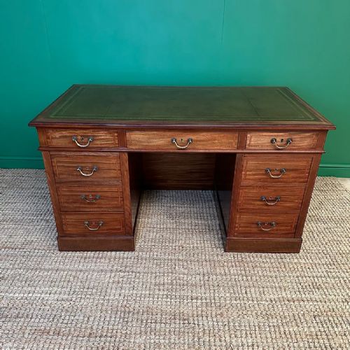 OUTSTANDING LARGE VICTORIAN MAHOGANY DESK - ADDITIONAL PHOTO 1