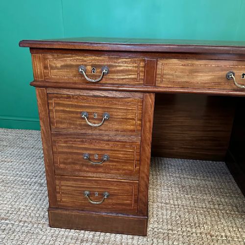 OUTSTANDING LARGE VICTORIAN MAHOGANY DESK - ADDITIONAL PHOTO 8