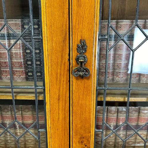 SPECTACULAR LARGE VICTORIAN OAK ANTIQUE BOOKCASE - ADDITIONAL PHOTO 3