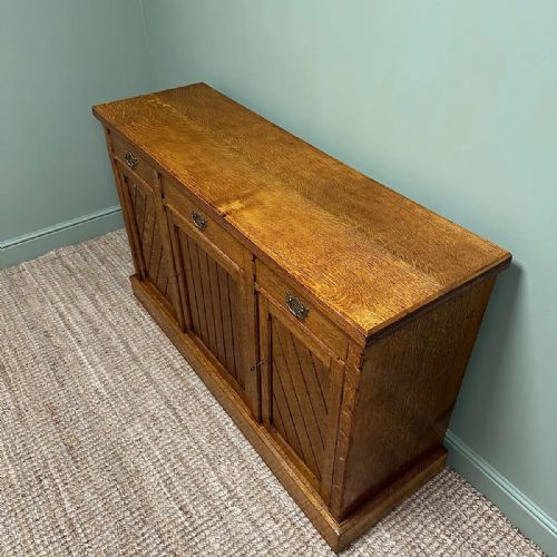 QUALITY VICTORIAN ANTIQUE OAK SIDEBOARD - ADDITIONAL PHOTO 5