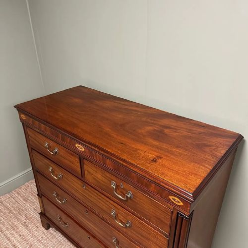 SPECTACULAR ANTIQUE GEORGIAN MAHOGANY CHEST OF DRAWERS - ADDITIONAL PHOTO 4