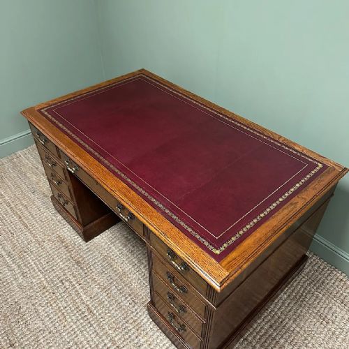 QUALITY VICTORIAN OAK ANTIQUE DESK - ADDITIONAL PHOTO 2