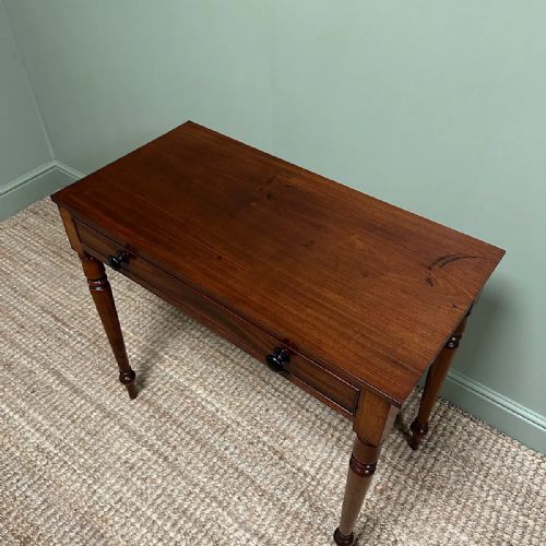 ELEGANT ANTIQUE VICTORIAN MAHOGANY SIDE TABLE - ADDITIONAL PHOTO 4