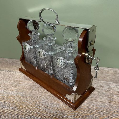 STUNNING MAHOGANY TANTALUS WITH GIN WHISKEY BRANDY SILVER DECANTER LABELS - ADDITIONAL PHOTO 9