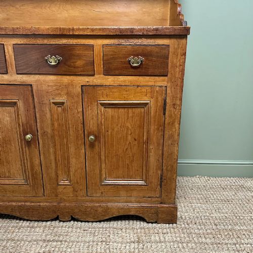 VICTORIAN ANTIQUE PINE DRESSER - ADDITIONAL PHOTO 3
