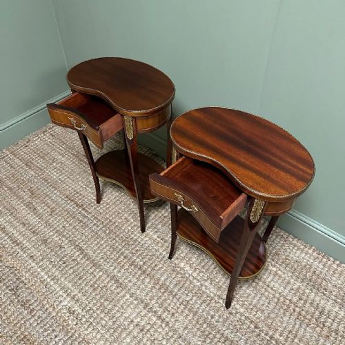 SUPERB PAIR OF ANTIQUE SIDE TABLES LAMP TABLES - ADDITIONAL PHOTO 3