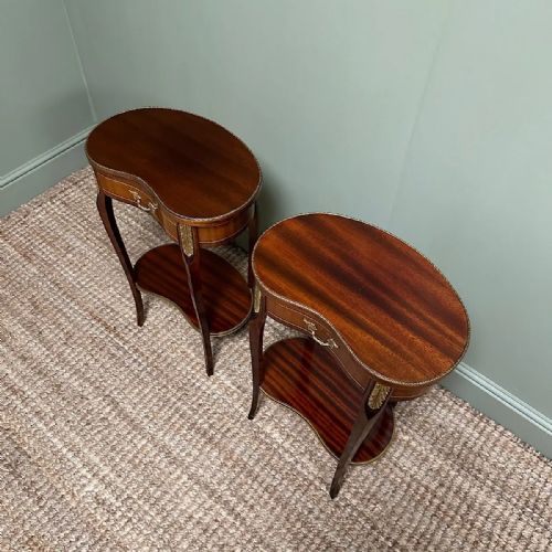 SUPERB PAIR OF ANTIQUE SIDE TABLES LAMP TABLES - ADDITIONAL PHOTO 4