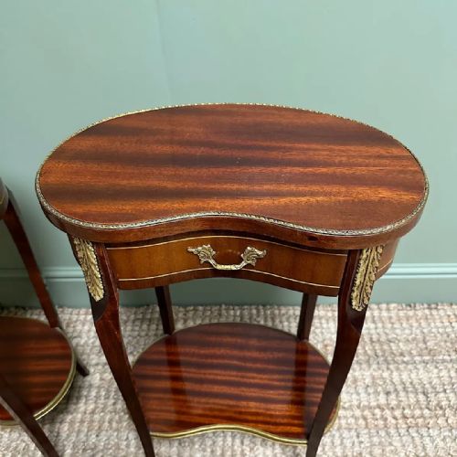 SUPERB PAIR OF ANTIQUE SIDE TABLES LAMP TABLES - ADDITIONAL PHOTO 5