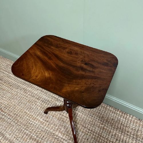 ELEGANT 19TH CENTURY ANTIQUE MAHOGANY OCCASIONAL TABLE - ADDITIONAL PHOTO 5