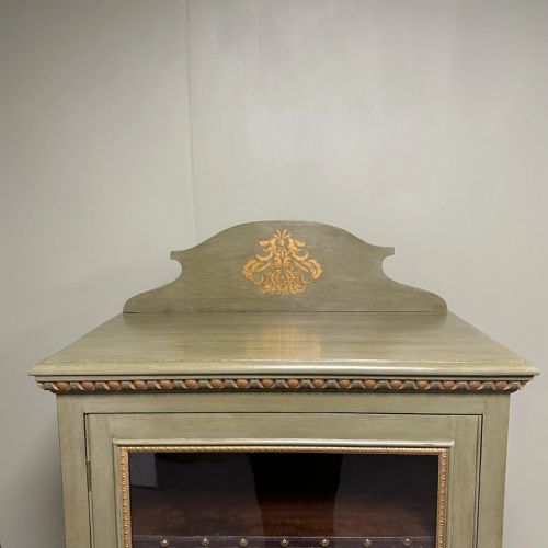 ELEGANT EDWARDIAN ANTIQUE PAINTED CABINET - ADDITIONAL PHOTO 6