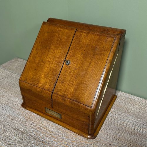 MAGNIFICENT QUALITY VICTORIAN OAK ANTIQUE STATIONARY CABINET - ADDITIONAL PHOTO 4