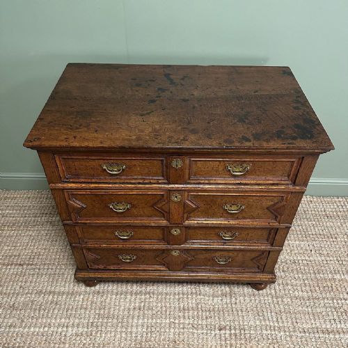 STUNNING EARLY 18TH CENTURY GEORGIAN CHEST OF DRAWERS - ADDITIONAL PHOTO 6