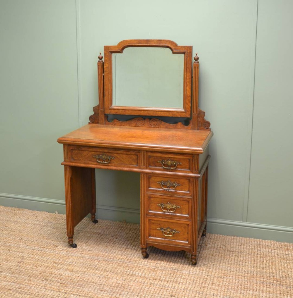 Magnificent 'Burr' Pollard Oak Arts & Crafts Antique Dressing Table