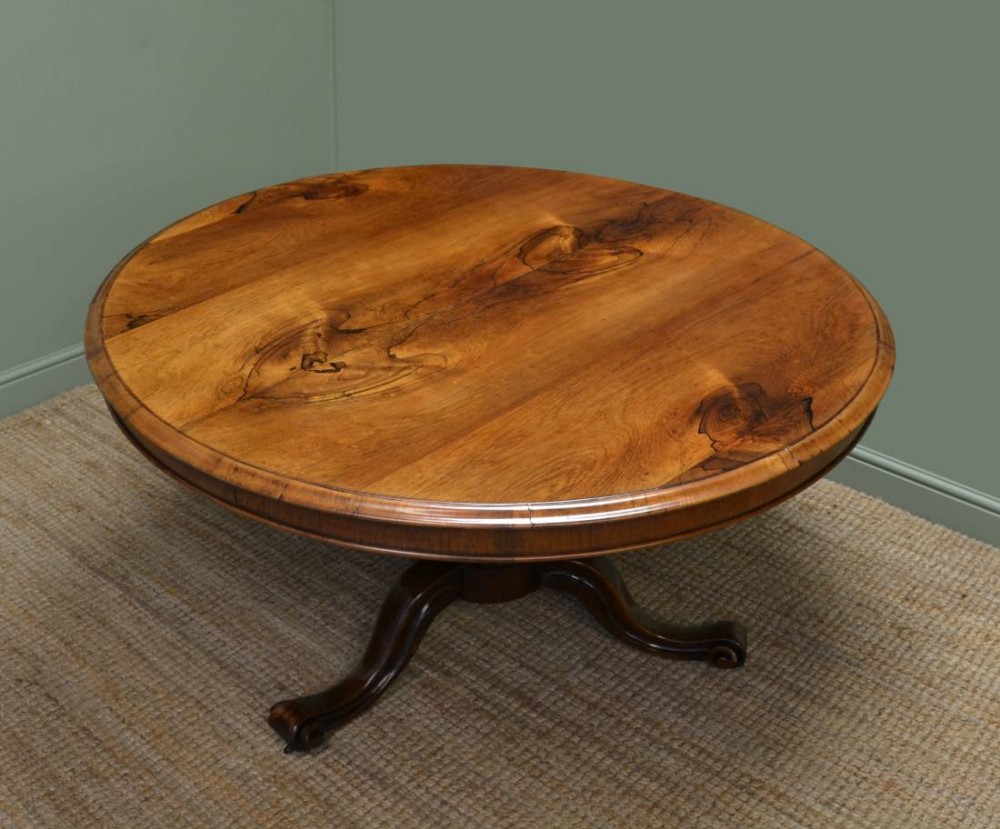 Beautifully Figured Rosewood Victorian Antique Circular Dining Table