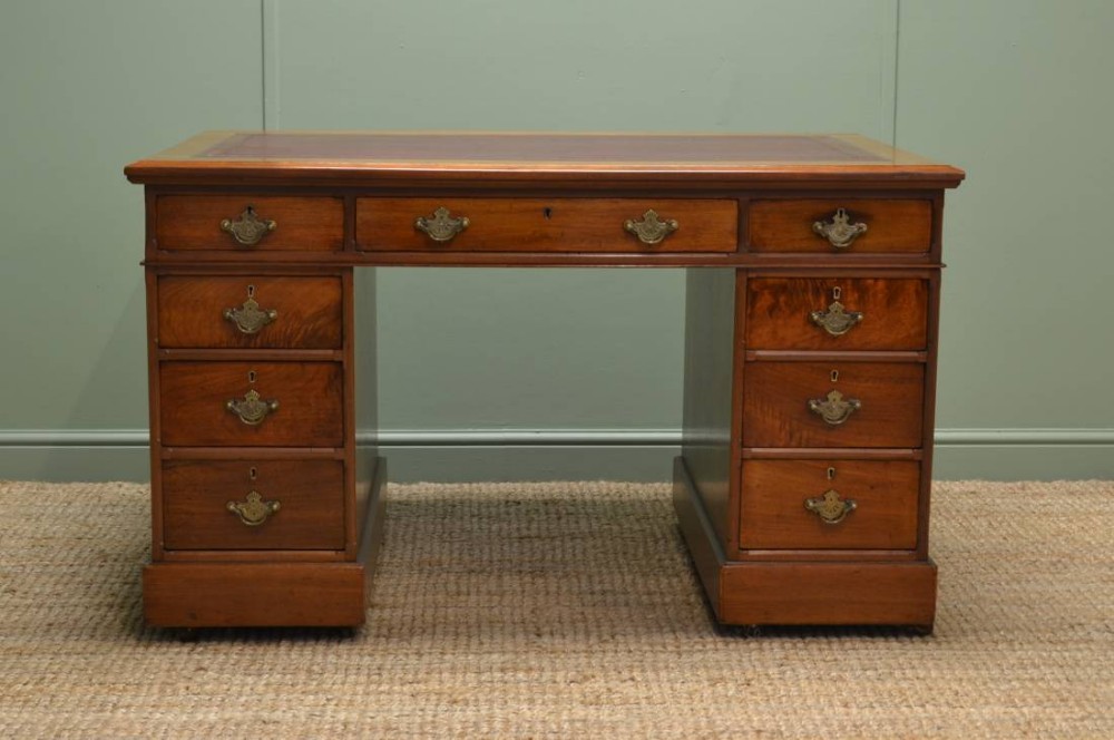 Quality Victorian Walnut Antique Twin Pedestal Desk