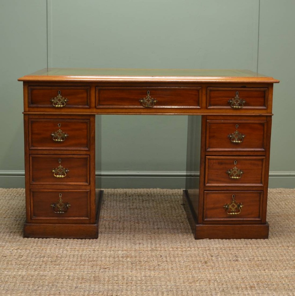 Quality Victorian Warm Walnut Antique Pedestal Desk 