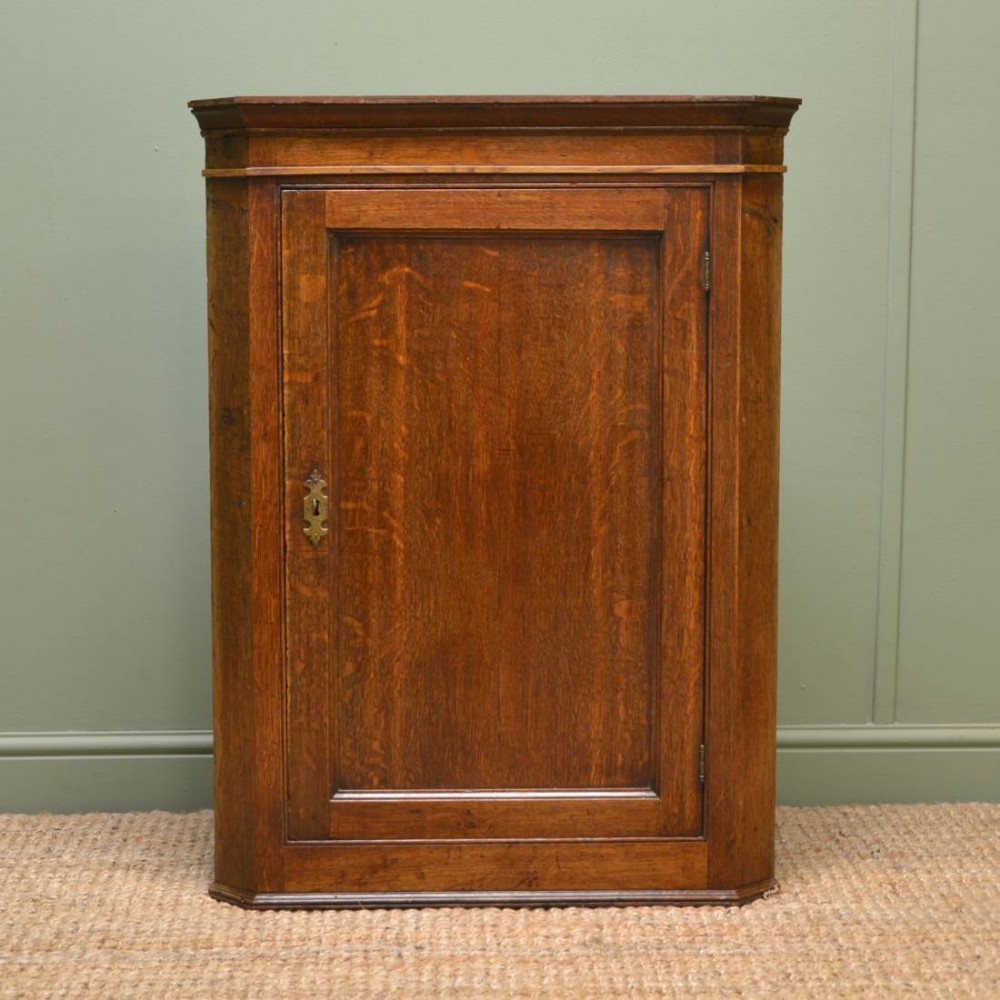 Bargain! Georgian Oak Antique Wall Hanging Corner Cupboard 