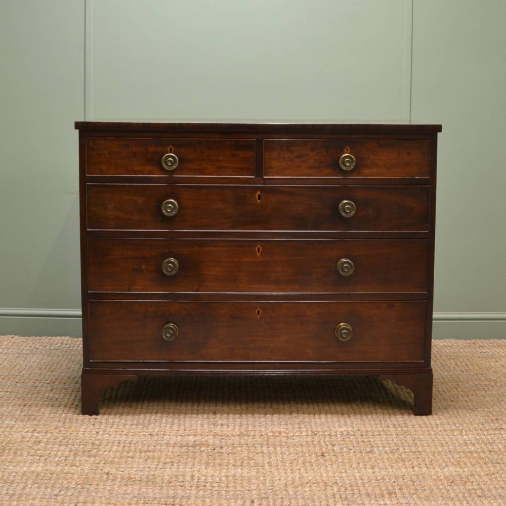 Superb Georgian Mahogany Antique Chest of Drawers