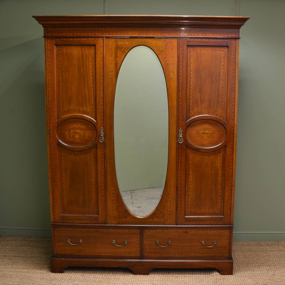 Quality Inlaid Edwardian Mahogany Antique Double Wardrobe