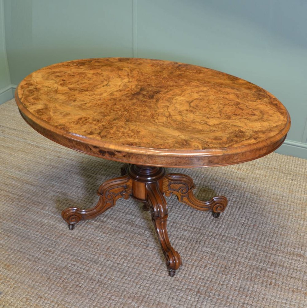 Magnificent Quality Victorian Figured Burr Walnut oval Dining Table