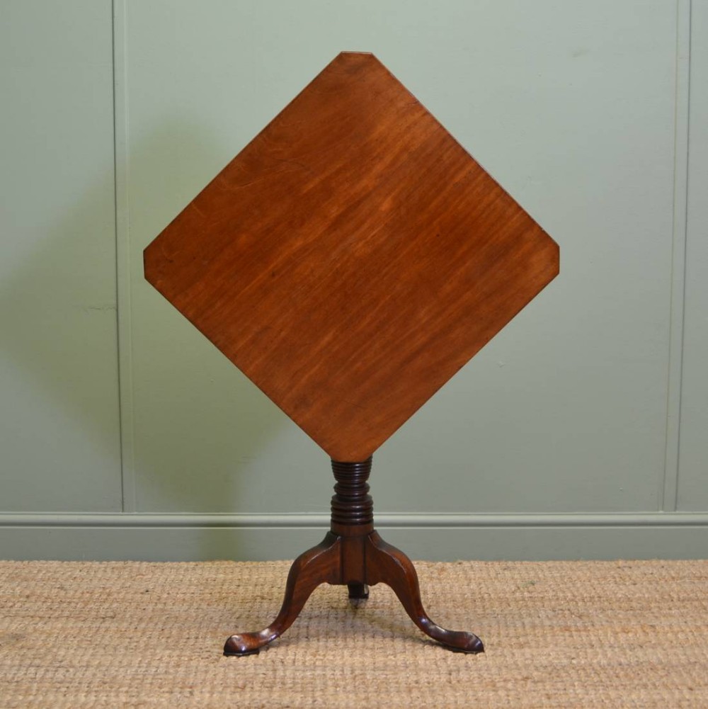 Diamond Topped Georgian Mahogany Antique Tripod Occasional Table
