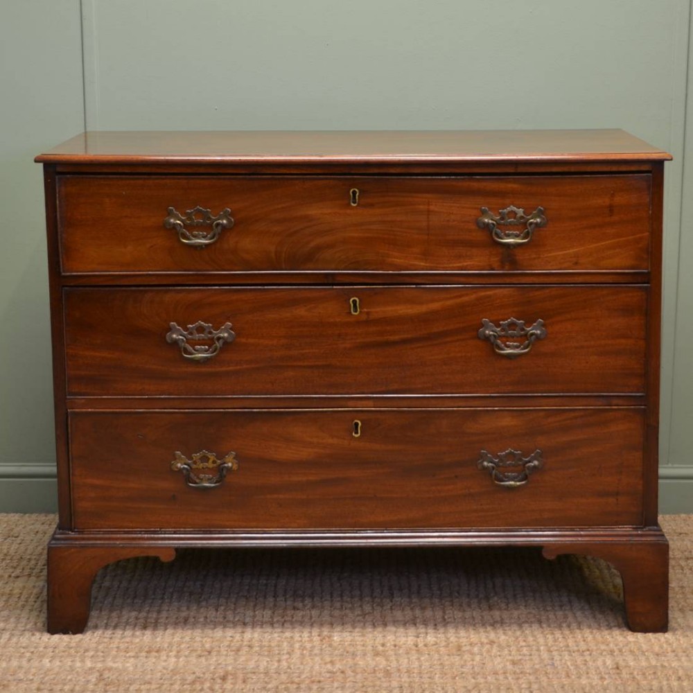 Beautifully Figured Georgian Mahogany Antique Chest Of Drawers