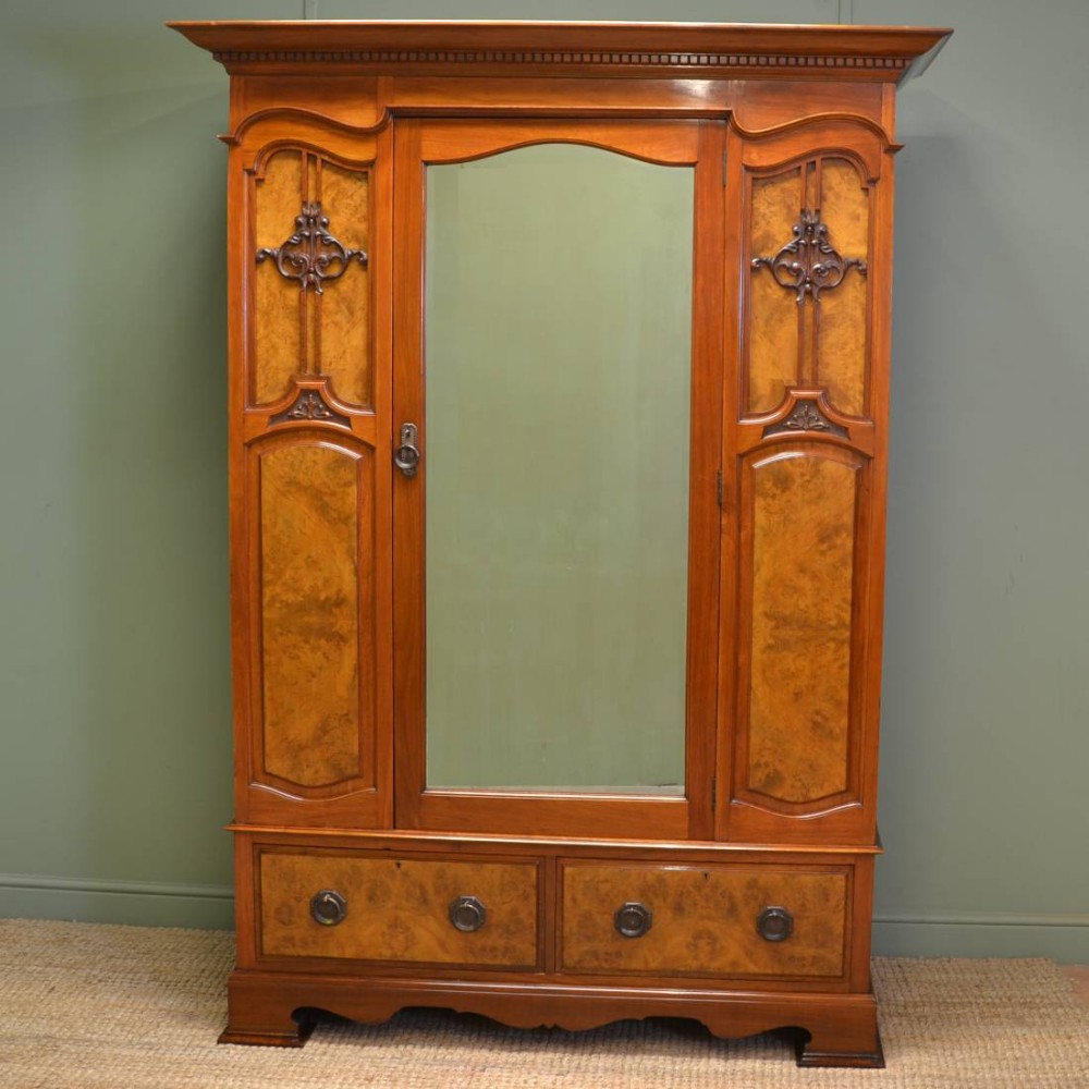 Spectacular Quality Victorian Figured Walnut Antique Wardrobe