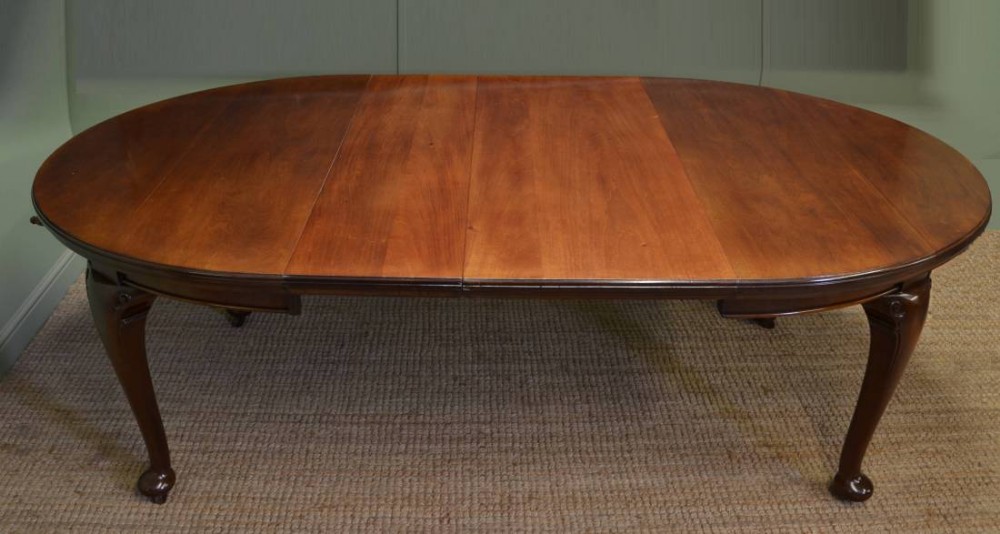 Edwardian Walnut Antique Selbat Extending Dining Table