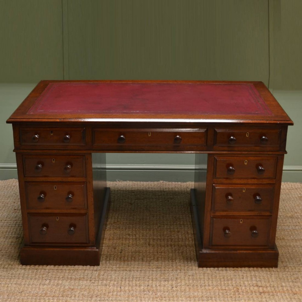 Beautiful Victorian Antique Pedestal Desk